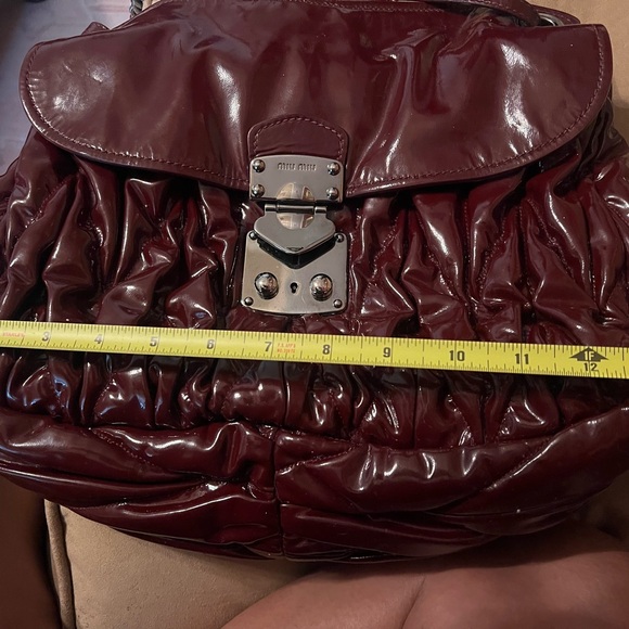 MIU MIU Gray Matelassé Ruffled Puff Leather - Picture 6 of 16